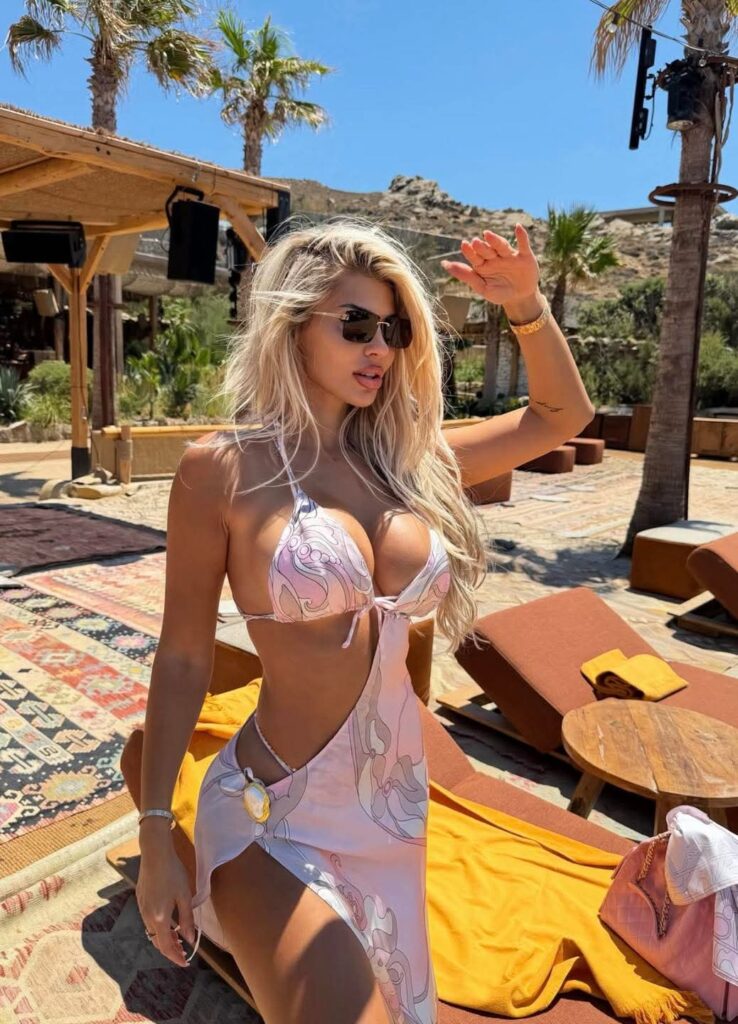 luana-vjollca-arratiset-ne-mikene-fotot-pikante-ndezin-temperaturat